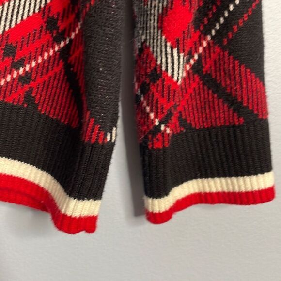Charter Club Christmas Plaid Pullover Sweater woman’s Medium - Picture 3 of 5